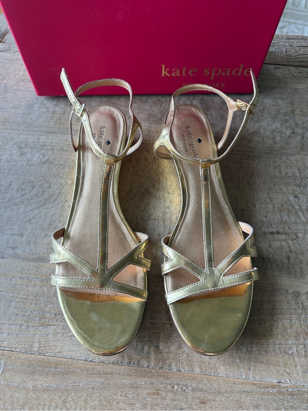 Kate Spade Gold Metallic Low Heel Sandals Size 11 Ankle Strap